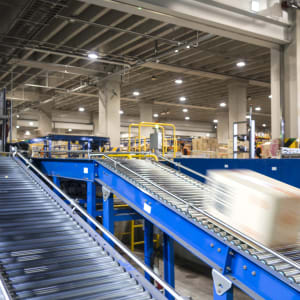 Conveyor netting installation