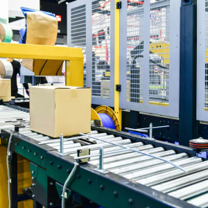 Conveyor netting installation